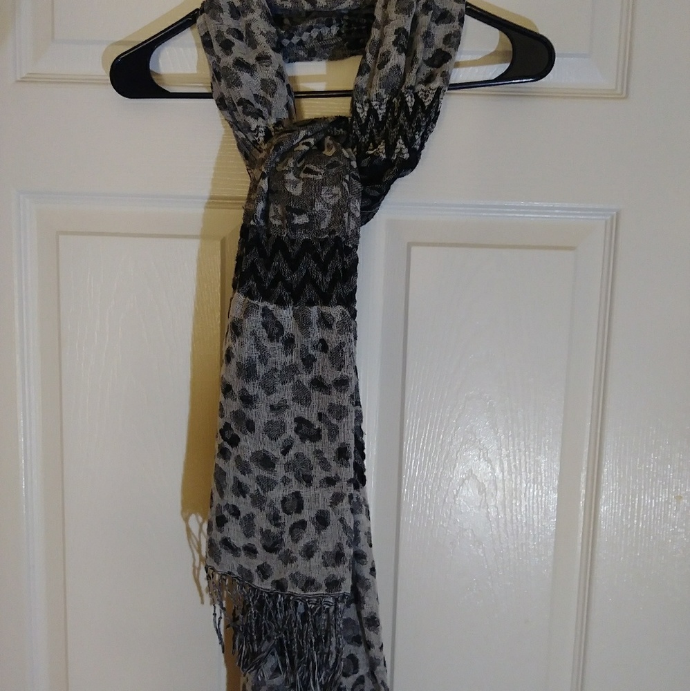 Scarf